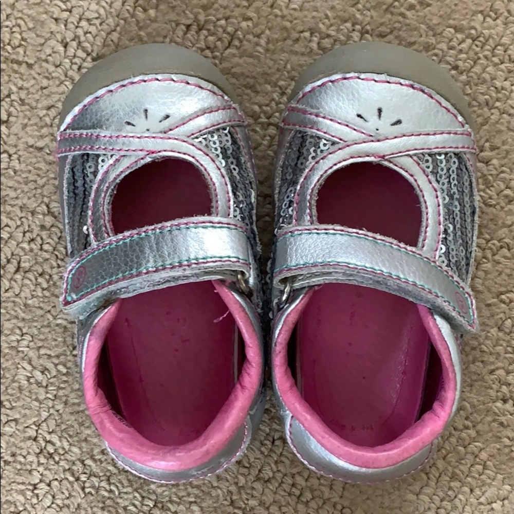 Sequence Mary Janes